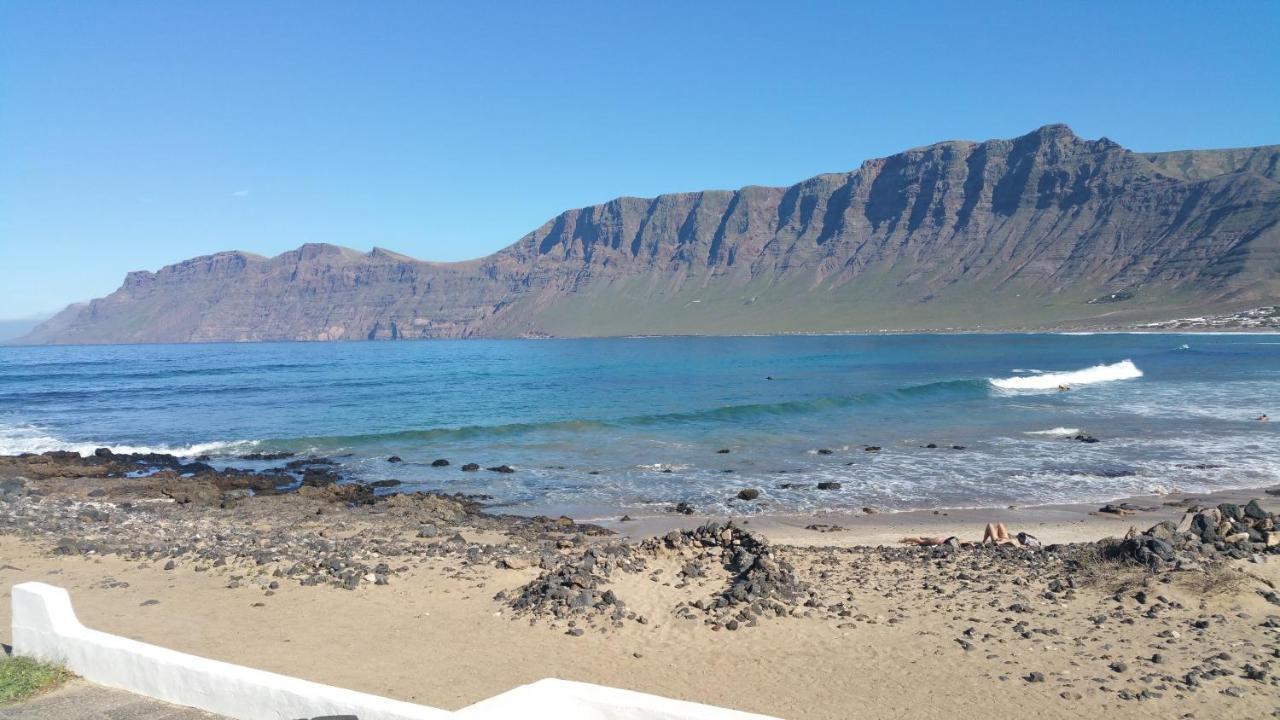Brisa De Caleta De Famara Apartment Exterior photo